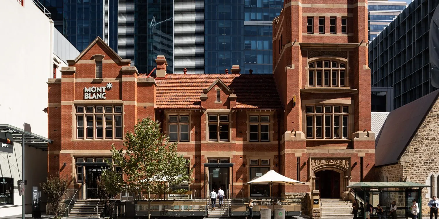Curtin 137 St Georges Terrace 