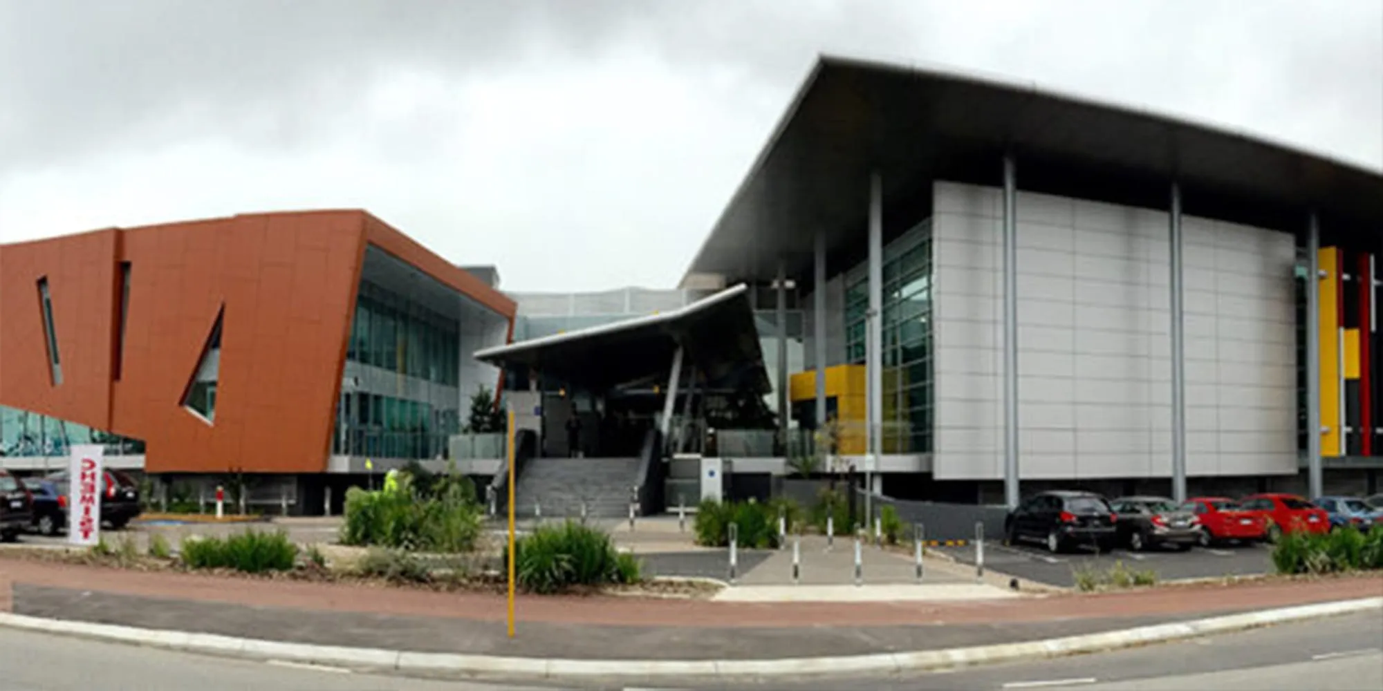 Outside of Curtin Clinics Cockburn