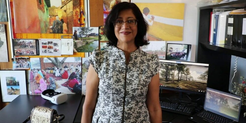 Professor Reena Tiwari - play video