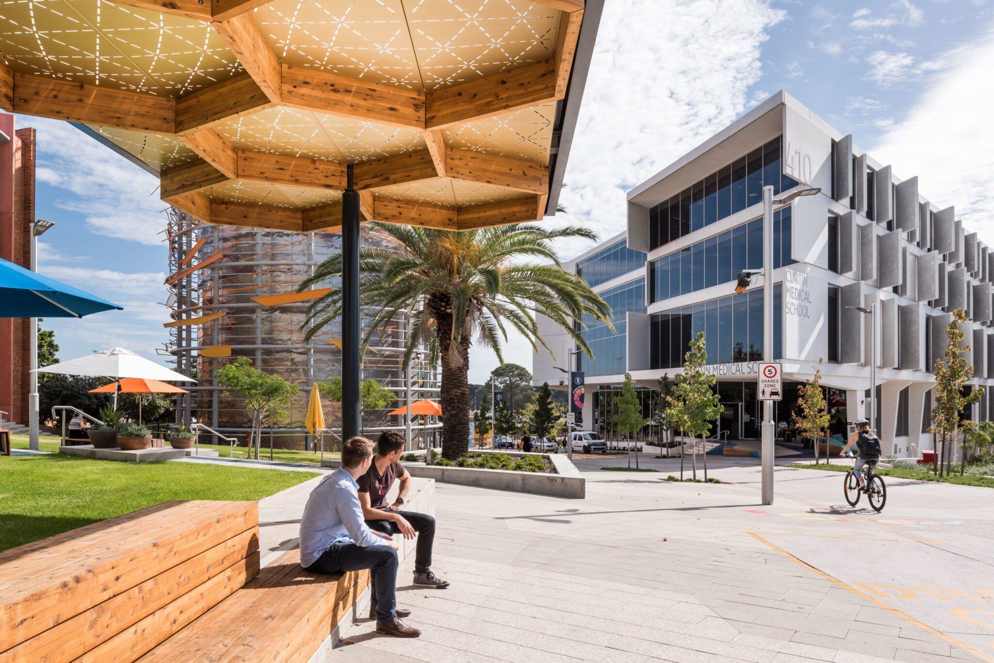 Image for Faculty of Humanities Leads University-Wide Academic Innovation Program