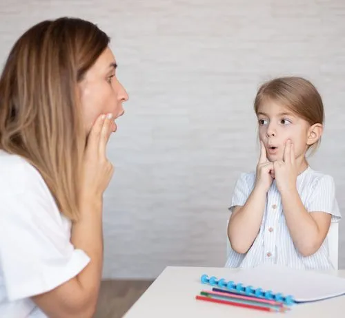 SMAAT: Speech Movement and Acoustic Analysis Tracking