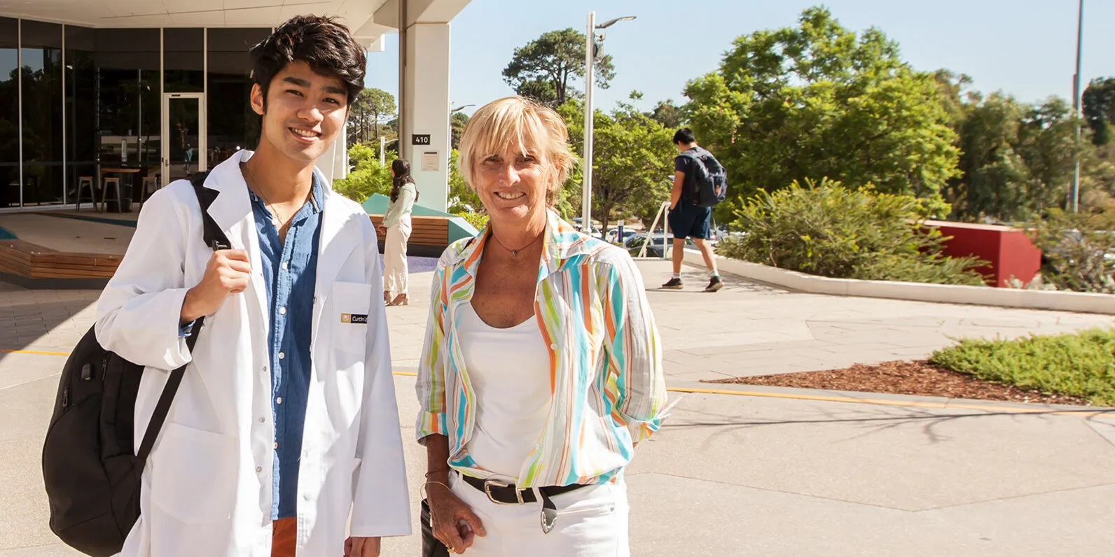 Support the Academic Excellence Fund for Health Sciences