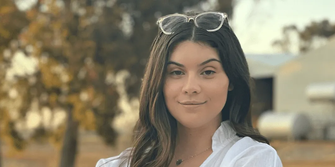 Image for Country girl hailed PR & social media queen