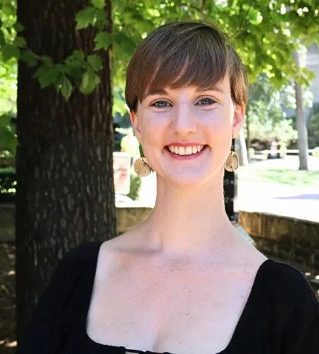 Curtin graduate Caitlin Scott