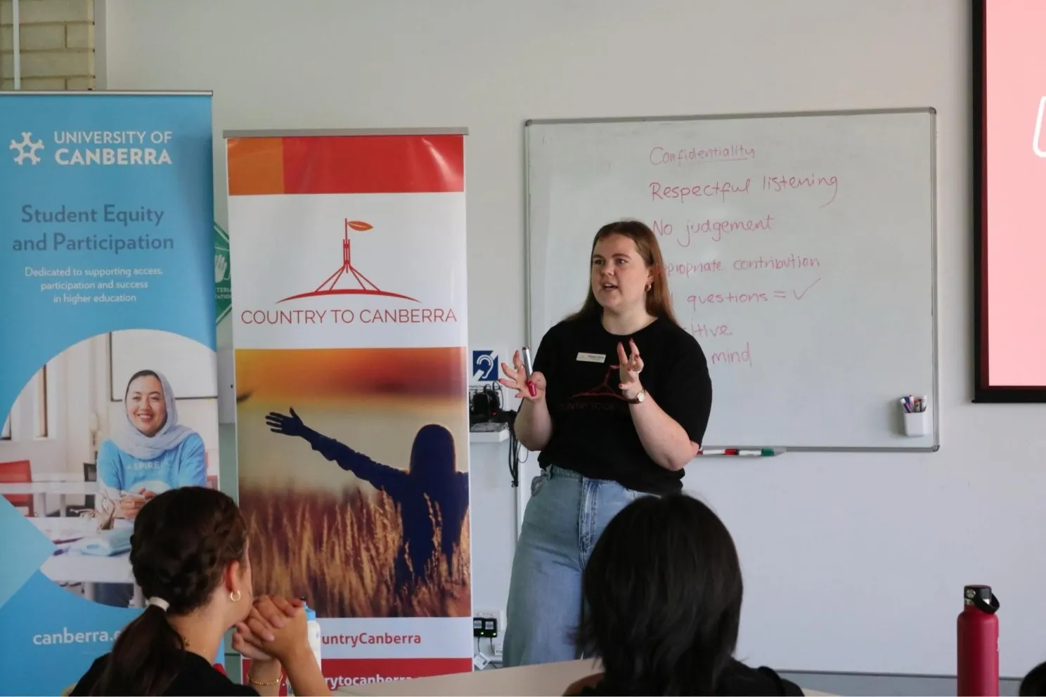 curtin social work graduate ellecha thorp facilitating a workshop