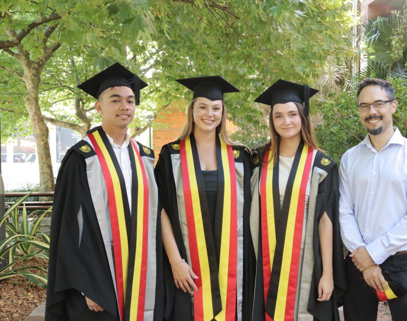 Discover Health Sciences Scholarships 