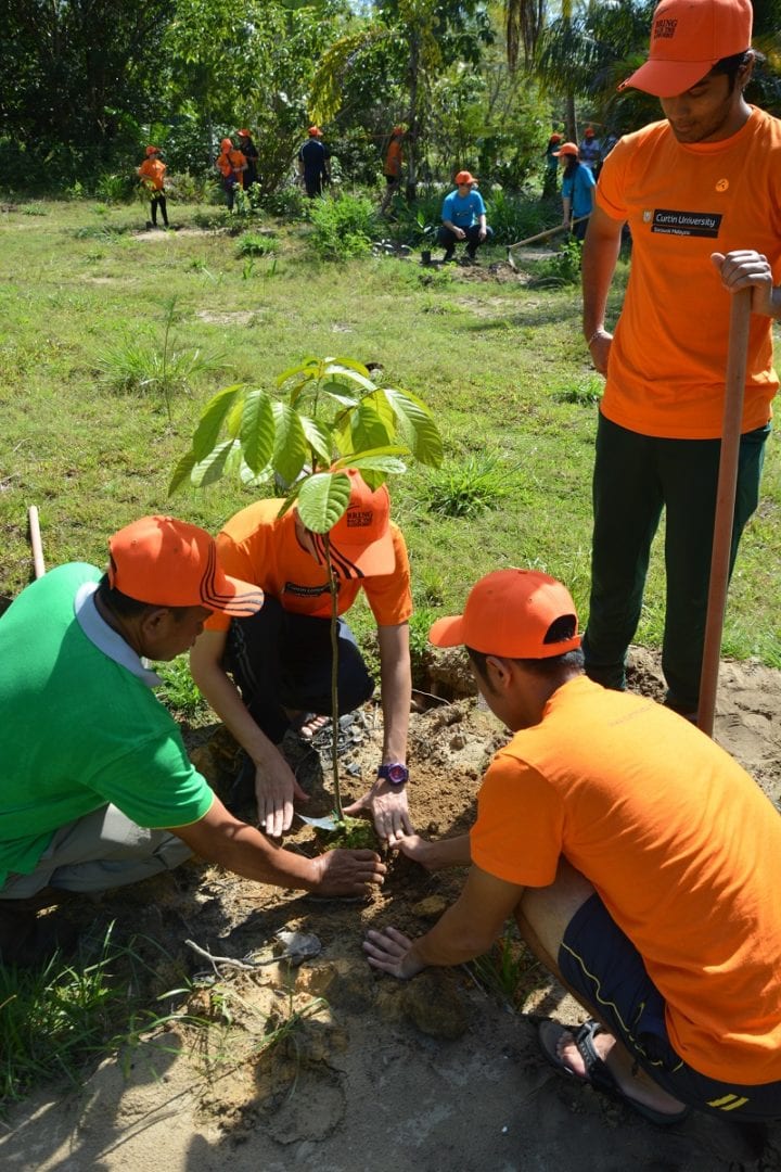 Image for Self-sourced volunteering now recognised by Curtin Volunteers!