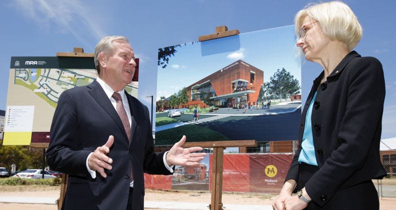 Curtin Vice-Chancellor Professor Deborah Terry and Premier Hon. Colin Barnett