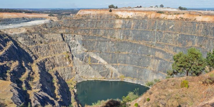 
The Greenbushes lithium mine in Western Australia is the world's largest hard-rock lithium mine.