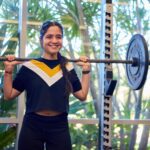 Student deadlifting at Curtin gym