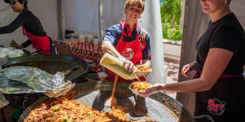 Free entertainment and food