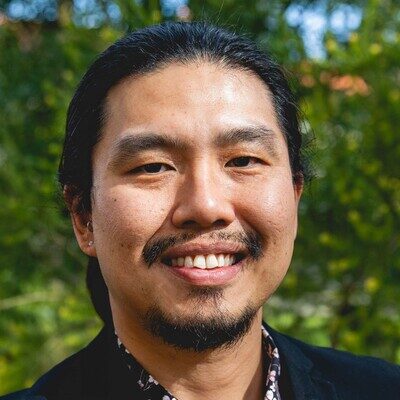 Dr. Eric Lim 