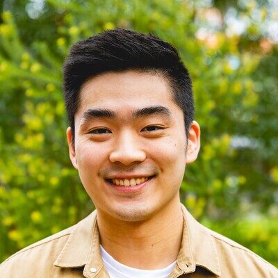 Raymond Yong 