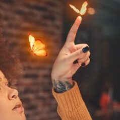 Siobhan Unwin (PhD) Neuroqueering Curriculum with Neurodivergent Preservice Teachers