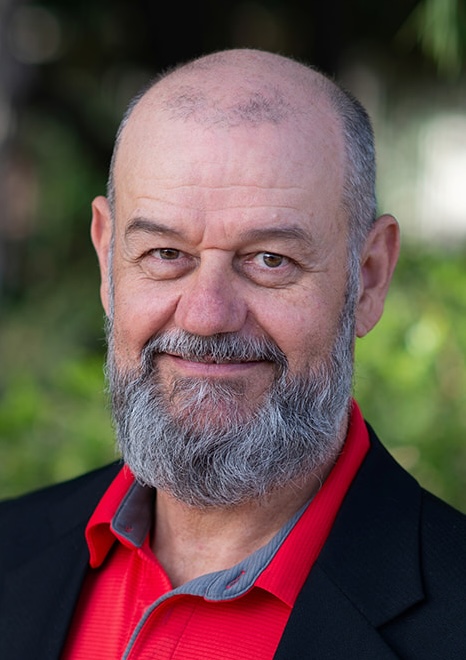 Associate Professor Graham Ferguson