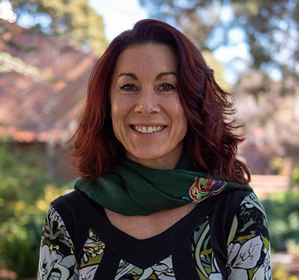 Dr Nicole White