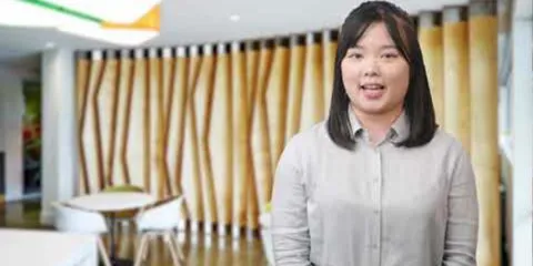 Scholarship application process - simple steps - play video