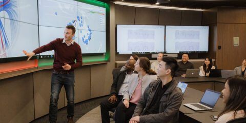 Lecturer presenting to students
