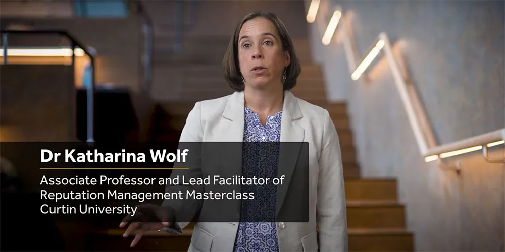 Dr Katharina Wolf - play video