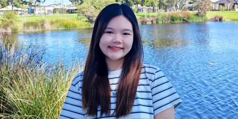 Jia Yu Lo talks about how moving from Curtin Malaysia shaped her studies, life, and personal growth.
