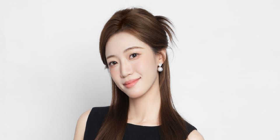 Elsa Yang